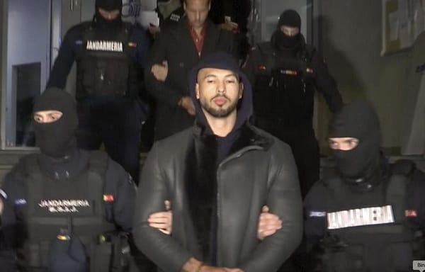 Patriarkatet ristar in sina budord i sten